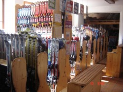 services_entretien_ski_flumet_intersport.JPG